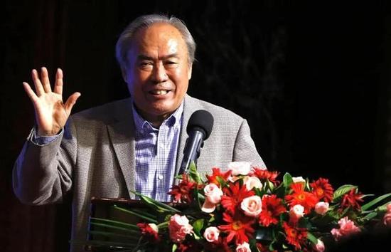 伊人国产在线观看