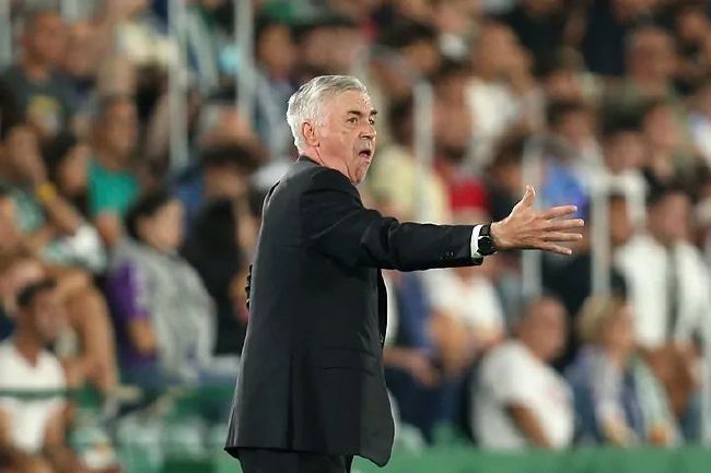 女教师夹震蛋上课被老师发现