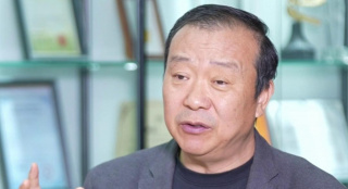 黄频av